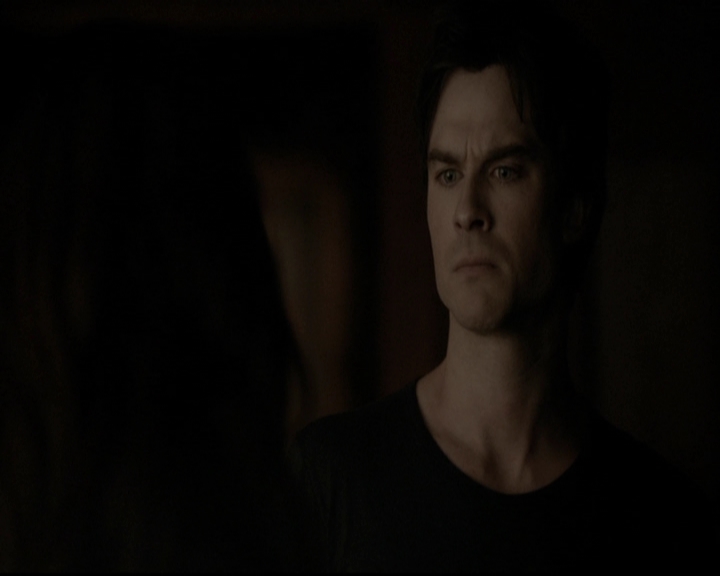 VampireDiariesWorld-dot-org_5x18ResidentEvil2210.jpg