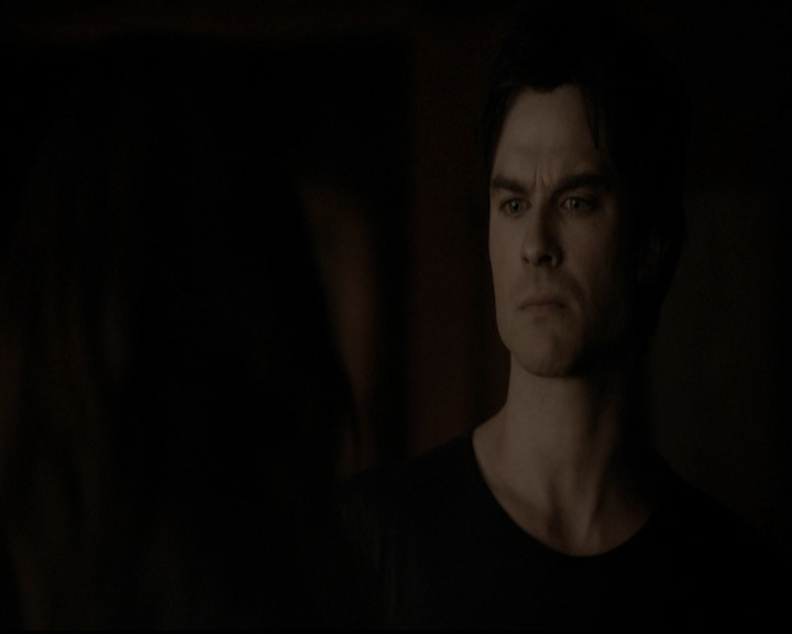 VampireDiariesWorld-dot-org_5x18ResidentEvil2211.jpg