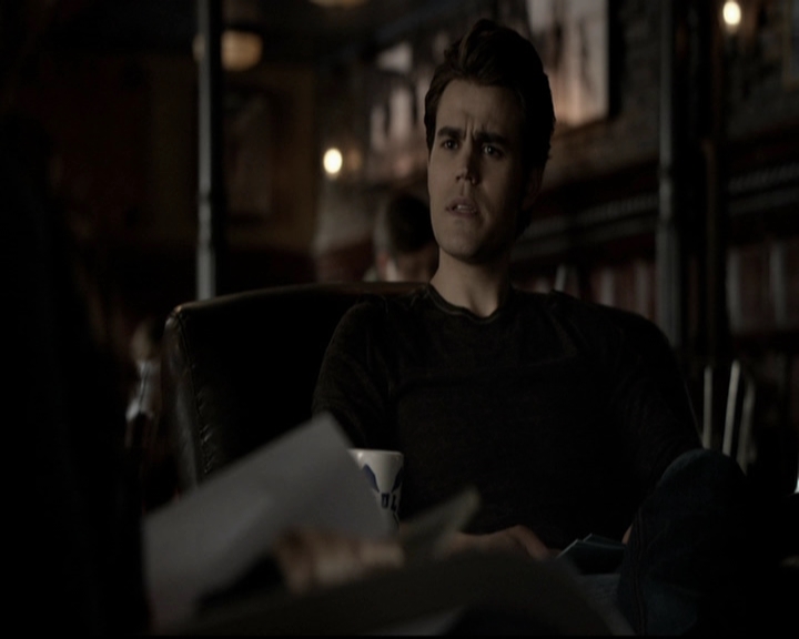 VampireDiariesWorld-dot-org_5x19ManOnFire0115.jpg