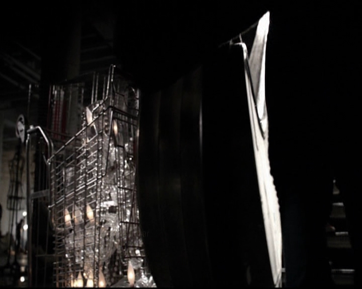 VampireDiariesWorld-dot-org_5x19ManOnFire0231.jpg VampireDiariesWorld-dot-org_5x19ManOnFire0231.jpg