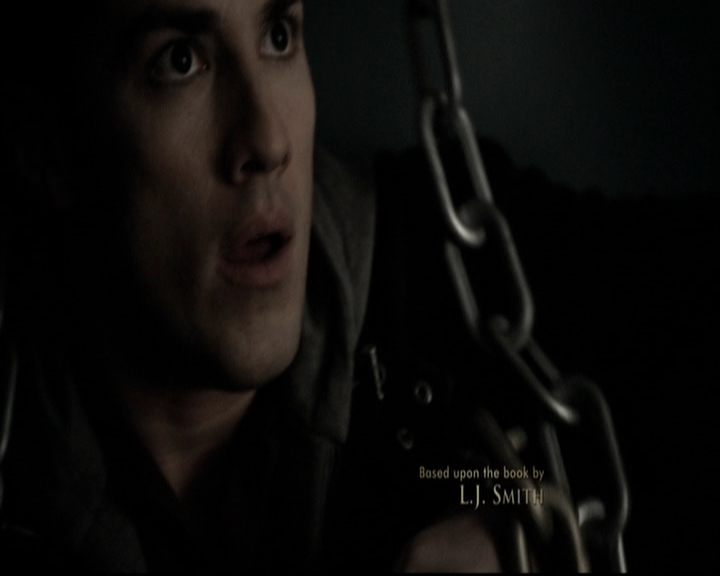 VampireDiariesWorld-dot-org_5x19ManOnFire0238.jpg