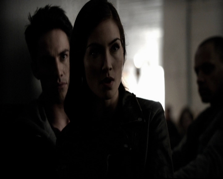 VampireDiariesWorld-dot-org_5x19ManOnFire0320.jpg VampireDiariesWorld-dot-org_5x19ManOnFire0320.jpg
