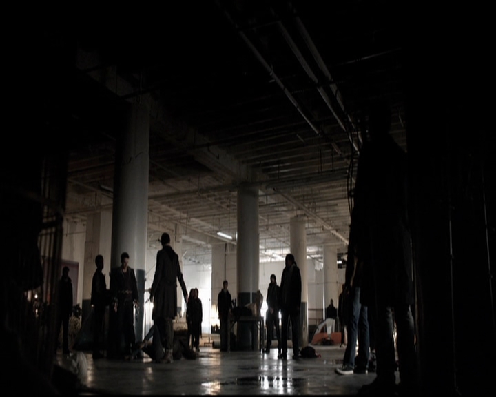 VampireDiariesWorld-dot-org_5x19ManOnFire0325.jpg VampireDiariesWorld-dot-org_5x19ManOnFire0325.jpg