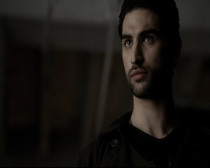 VampireDiariesWorld-dot-org_5x19ManOnFire0327.jpg VampireDiariesWorld-dot-org_5x19ManOnFire0327.jpg