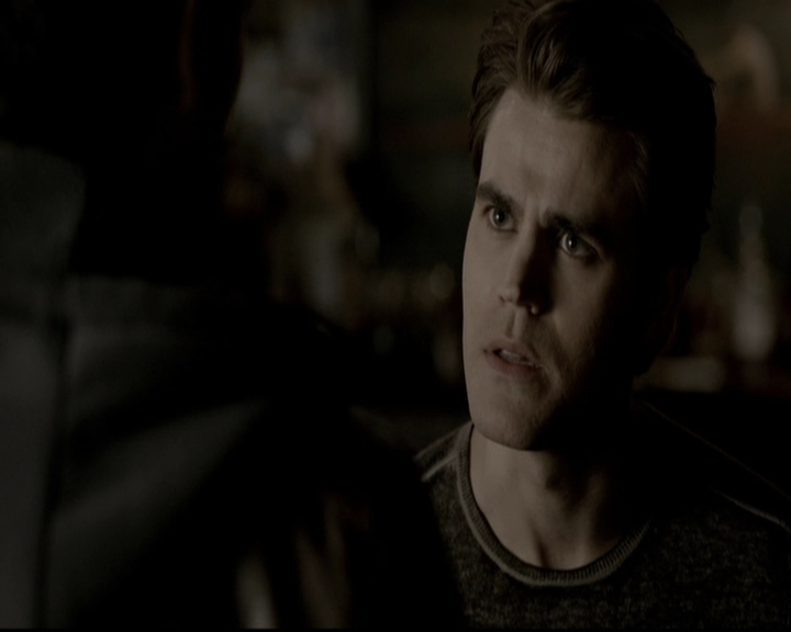 VampireDiariesWorld-dot-org_5x19ManOnFire0647.jpg