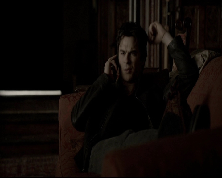 VampireDiariesWorld-dot-org_5x19ManOnFire0670.jpg