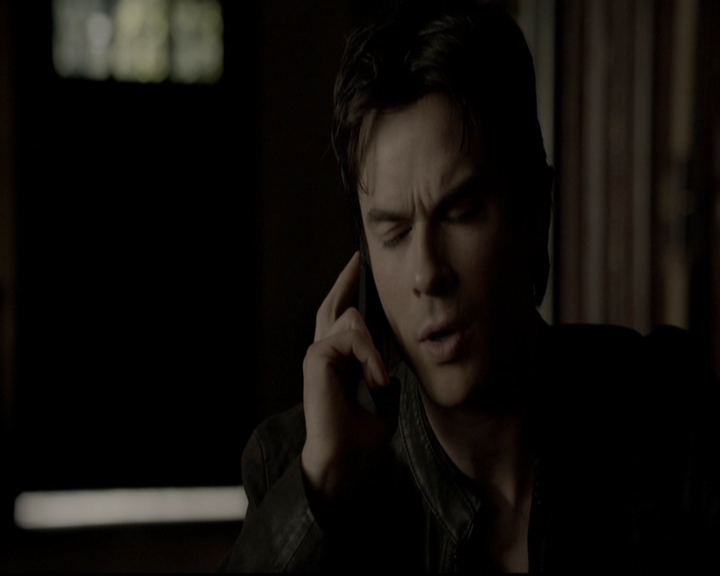 VampireDiariesWorld-dot-org_5x19ManOnFire0694.jpg
