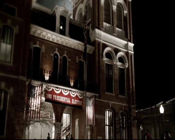 VampireDiariesWorld-dot-org_5x19ManOnFire0740.jpg