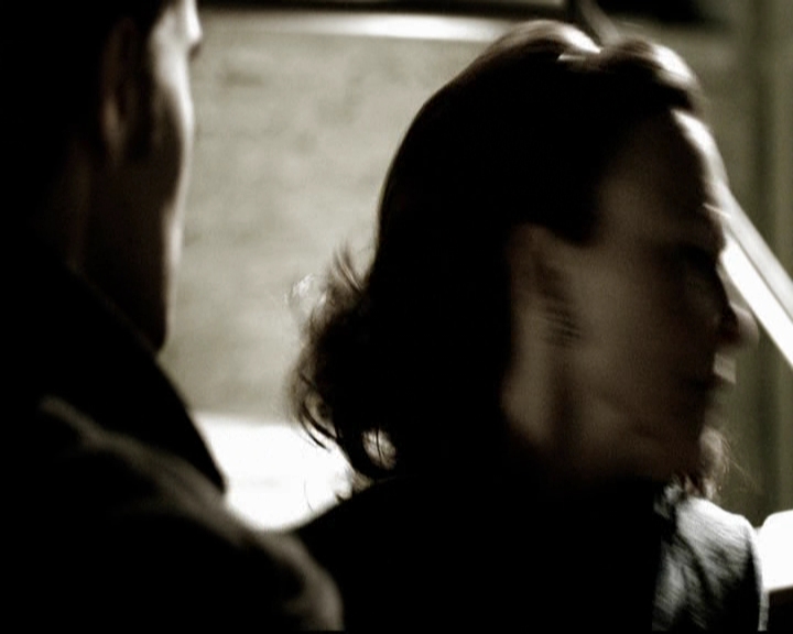 VampireDiariesWorld-dot-org_5x19ManOnFire0775.jpg VampireDiariesWorld-dot-org_5x19ManOnFire0775.jpg