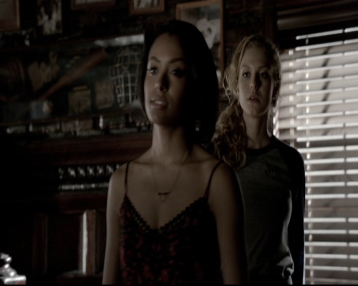 VampireDiariesWorld-dot-org_5x19ManOnFire0893.jpg VampireDiariesWorld-dot-org_5x19ManOnFire0893.jpg