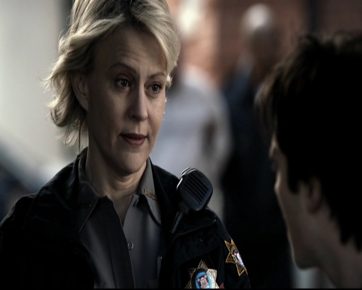 VampireDiariesWorld-dot-org_5x19ManOnFire0926.jpg VampireDiariesWorld-dot-org_5x19ManOnFire0926.jpg