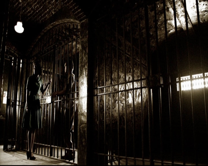 VampireDiariesWorld-dot-org_5x19ManOnFire0985.jpg VampireDiariesWorld-dot-org_5x19ManOnFire0985.jpg