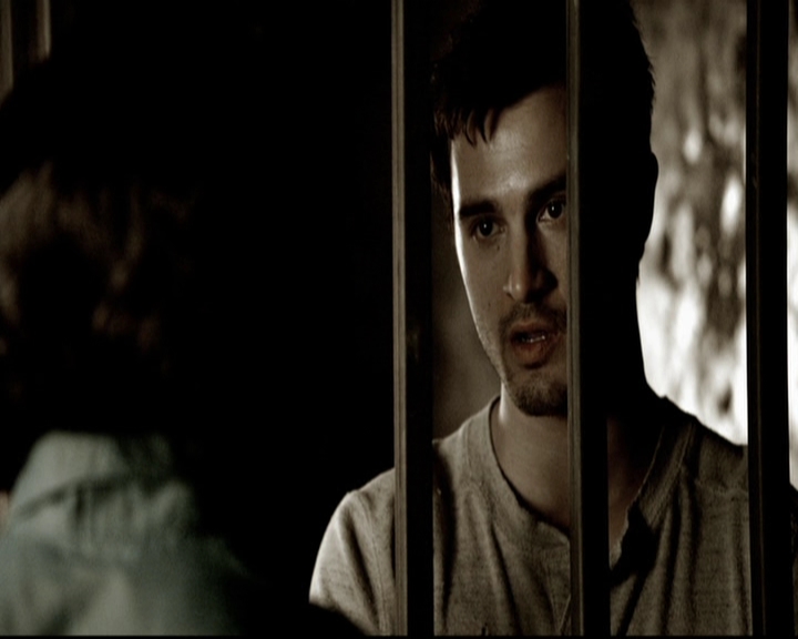 VampireDiariesWorld-dot-org_5x19ManOnFire0989.jpg VampireDiariesWorld-dot-org_5x19ManOnFire0989.jpg