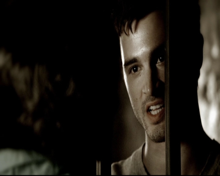 VampireDiariesWorld-dot-org_5x19ManOnFire1004.jpg VampireDiariesWorld-dot-org_5x19ManOnFire1004.jpg