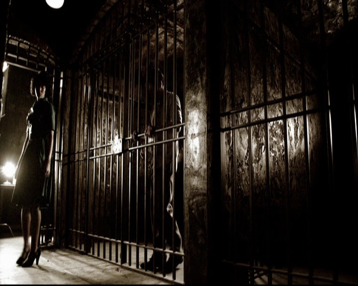 VampireDiariesWorld-dot-org_5x19ManOnFire1025.jpg VampireDiariesWorld-dot-org_5x19ManOnFire1025.jpg