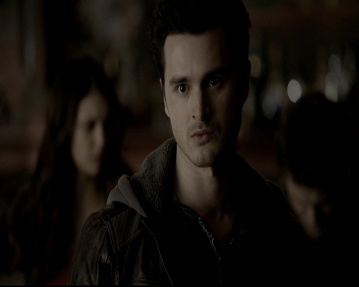 VampireDiariesWorld-dot-org_5x19ManOnFire1137.jpg