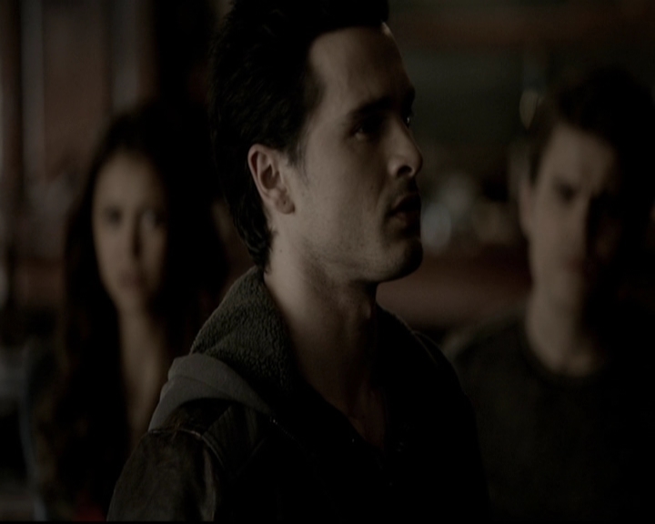 VampireDiariesWorld-dot-org_5x19ManOnFire1148.jpg