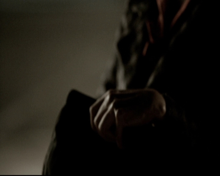 VampireDiariesWorld-dot-org_5x19ManOnFire1218.jpg VampireDiariesWorld-dot-org_5x19ManOnFire1218.jpg