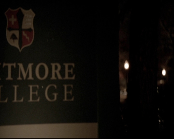 VampireDiariesWorld-dot-org_5x19ManOnFire1557.jpg