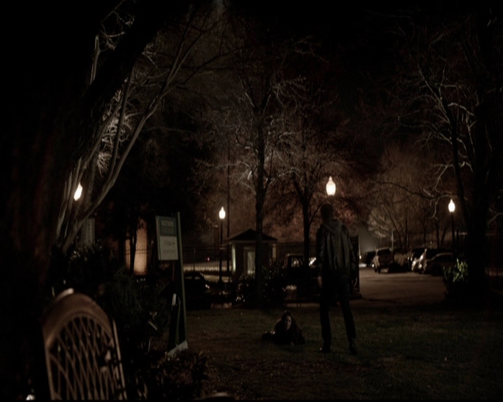 VampireDiariesWorld-dot-org_5x19ManOnFire1592.jpg VampireDiariesWorld-dot-org_5x19ManOnFire1592.jpg