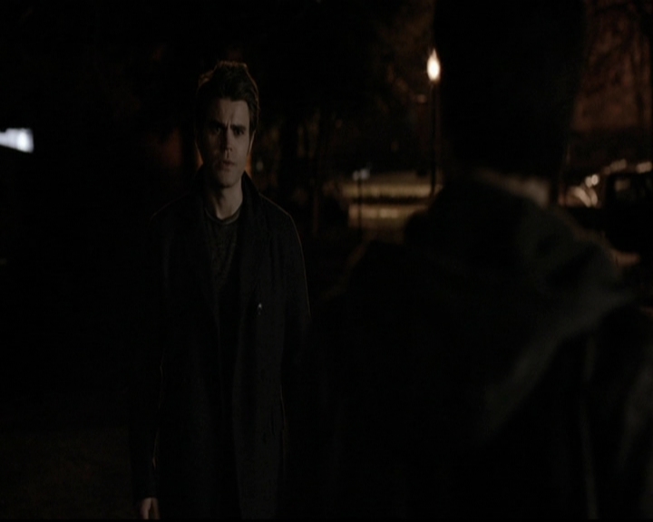 VampireDiariesWorld-dot-org_5x19ManOnFire1601.jpg