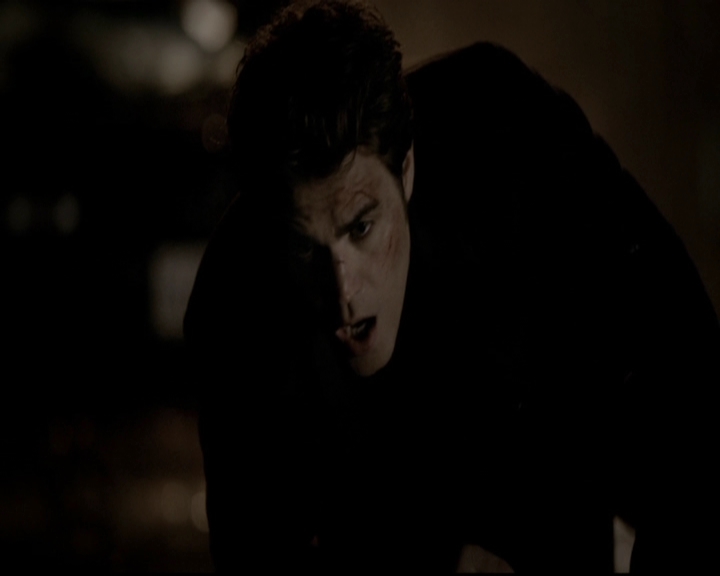 VampireDiariesWorld-dot-org_5x19ManOnFire1623.jpg