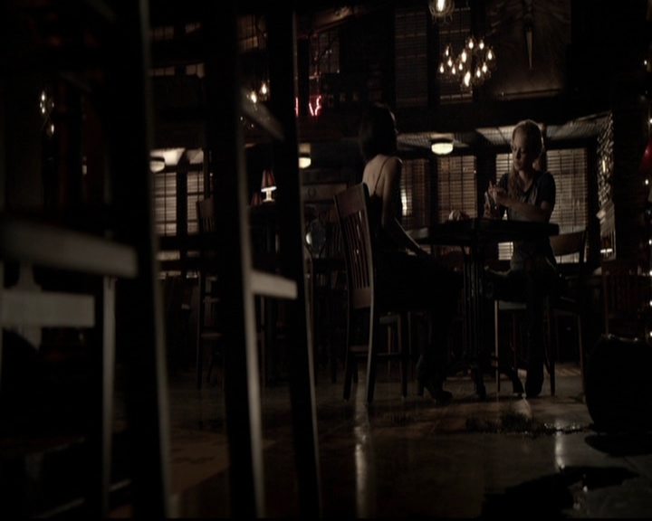 VampireDiariesWorld-dot-org_5x19ManOnFire1633.jpg