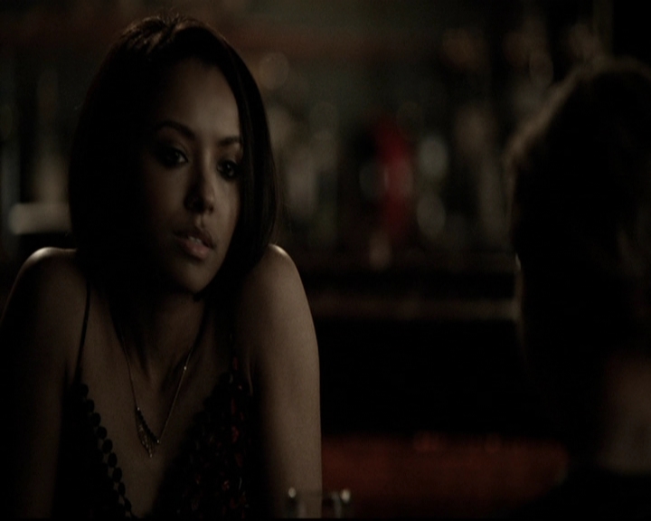 VampireDiariesWorld-dot-org_5x19ManOnFire1636.jpg