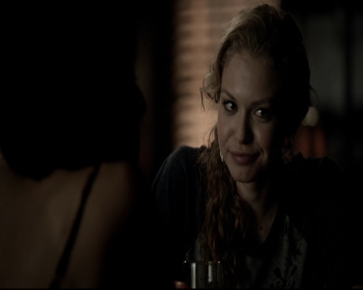 VampireDiariesWorld-dot-org_5x19ManOnFire1644.jpg