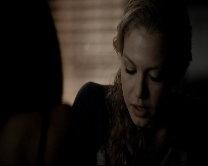 VampireDiariesWorld-dot-org_5x19ManOnFire1647.jpg