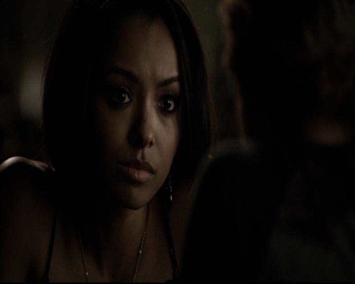 VampireDiariesWorld-dot-org_5x19ManOnFire1659.jpg VampireDiariesWorld-dot-org_5x19ManOnFire1659.jpg