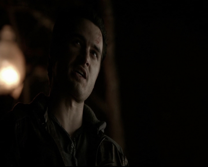 VampireDiariesWorld-dot-org_5x19ManOnFire1743.jpg