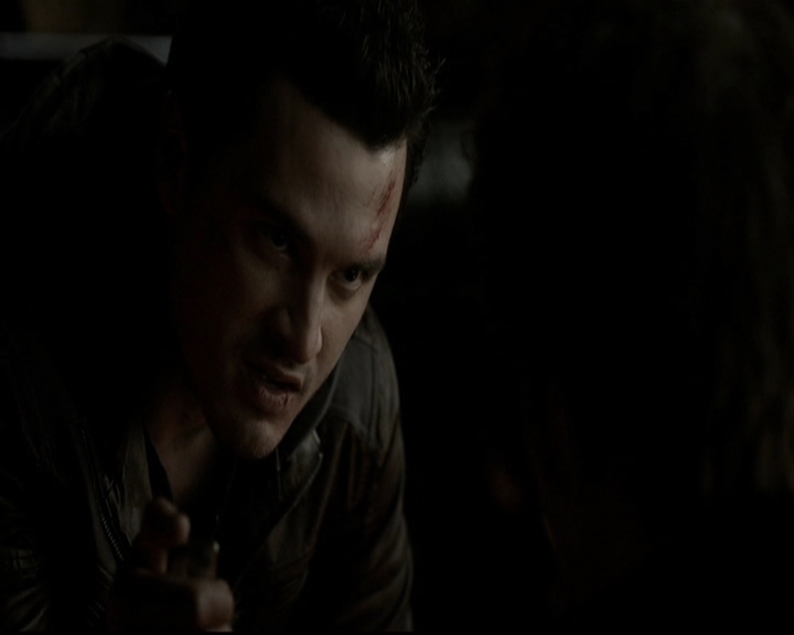 VampireDiariesWorld-dot-org_5x19ManOnFire1750.jpg VampireDiariesWorld-dot-org_5x19ManOnFire1750.jpg