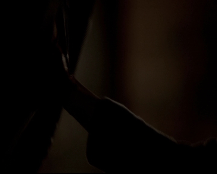 VampireDiariesWorld-dot-org_5x19ManOnFire1789.jpg VampireDiariesWorld-dot-org_5x19ManOnFire1789.jpg