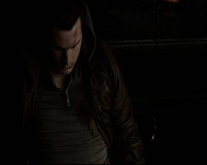 VampireDiariesWorld-dot-org_5x19ManOnFire1791.jpg