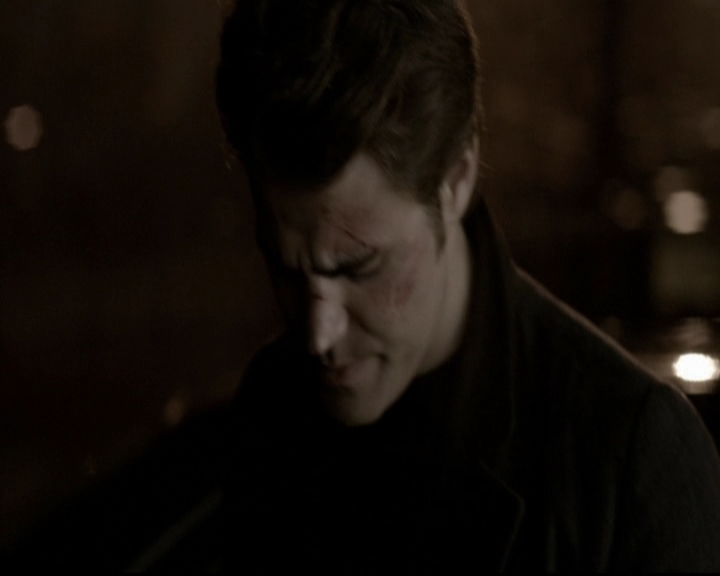 VampireDiariesWorld-dot-org_5x19ManOnFire1813.jpg