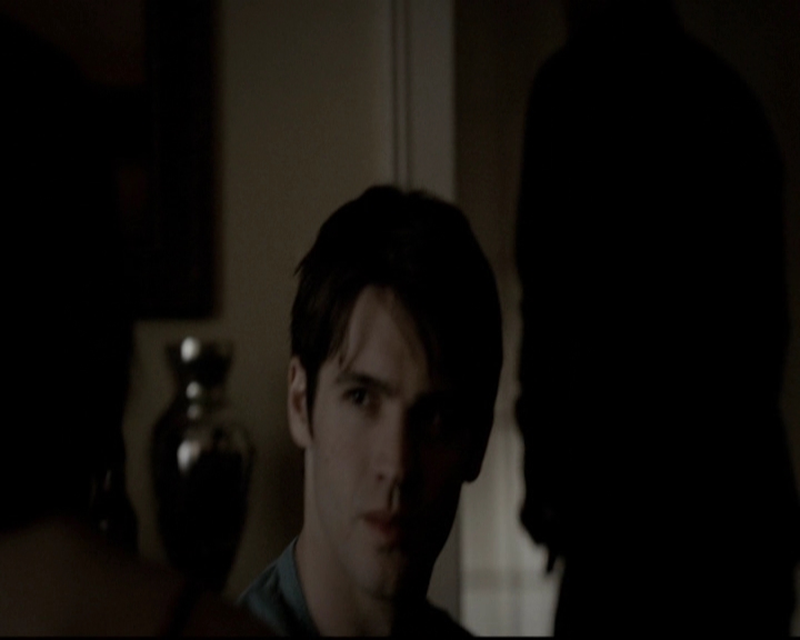 VampireDiariesWorld-dot-org_5x19ManOnFire1945.jpg VampireDiariesWorld-dot-org_5x19ManOnFire1945.jpg