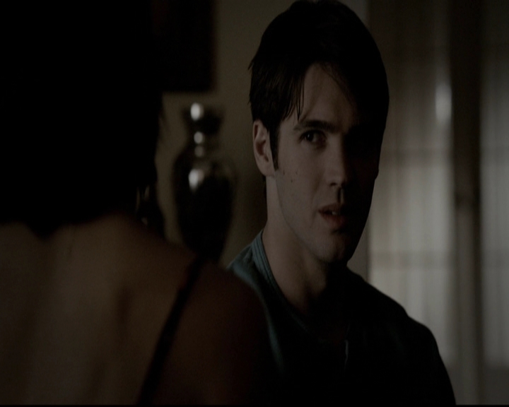 VampireDiariesWorld-dot-org_5x19ManOnFire1946.jpg VampireDiariesWorld-dot-org_5x19ManOnFire1946.jpg