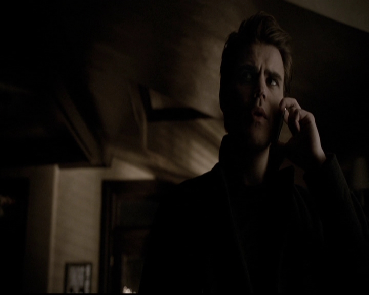 VampireDiariesWorld-dot-org_5x19ManOnFire1974.jpg