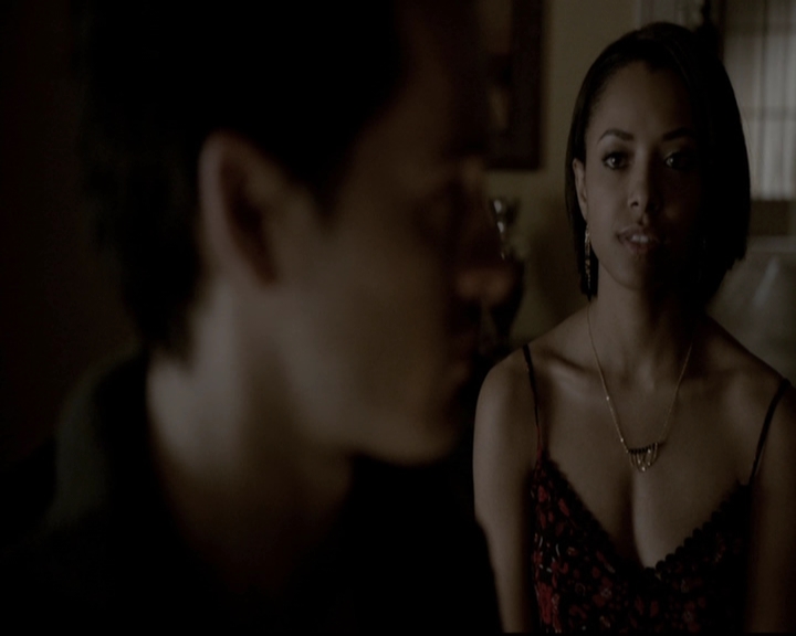 VampireDiariesWorld-dot-org_5x19ManOnFire1997.jpg