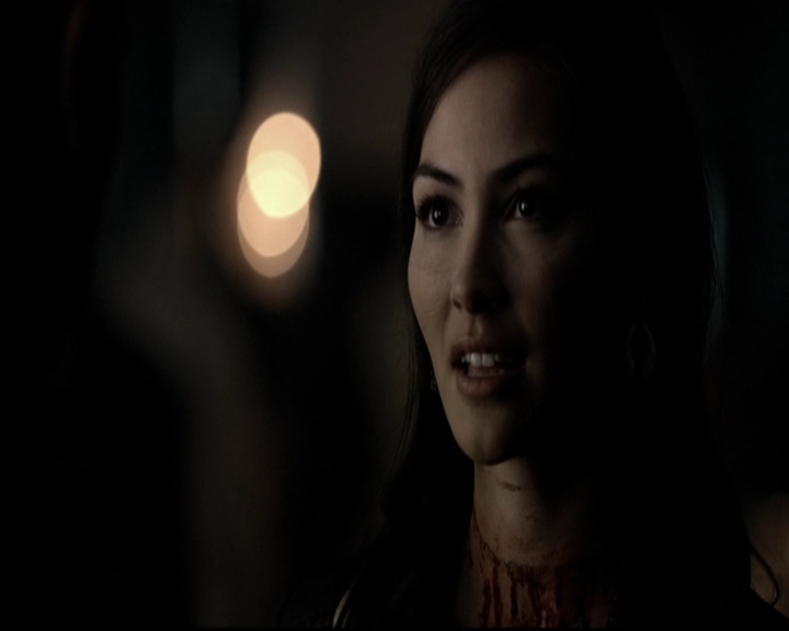 VampireDiariesWorld-dot-org_5x19ManOnFire2064.jpg