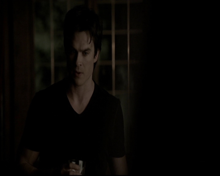 VampireDiariesWorld-dot-org_5x19ManOnFire2127.jpg VampireDiariesWorld-dot-org_5x19ManOnFire2127.jpg