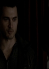 VampireDiariesWorld-dot-org_5x19ManOnFire2003.jpg