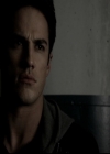 VampireDiariesWorld-dot-org_5x19ManOnFire2032.jpg
