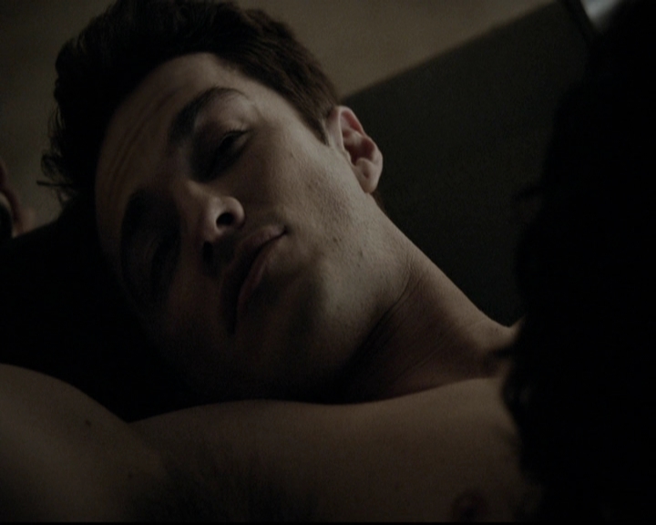 VampireDiariesWorld-dot-org_5x20WhatLiesBeneath0062.jpg