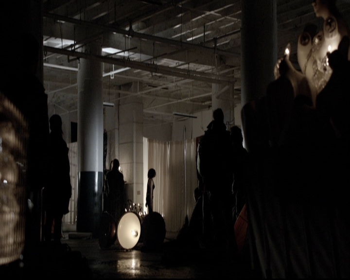 VampireDiariesWorld-dot-org_5x20WhatLiesBeneath0170.jpg VampireDiariesWorld-dot-org_5x20WhatLiesBeneath0170.jpg