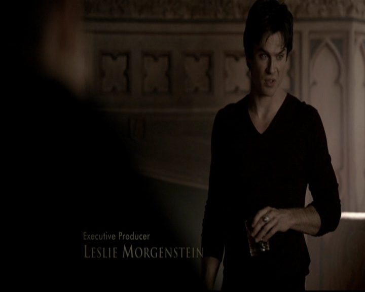 VampireDiariesWorld-dot-org_5x20WhatLiesBeneath0297.jpg