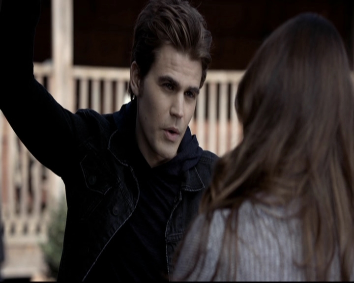 VampireDiariesWorld-dot-org_5x20WhatLiesBeneath0362.jpg