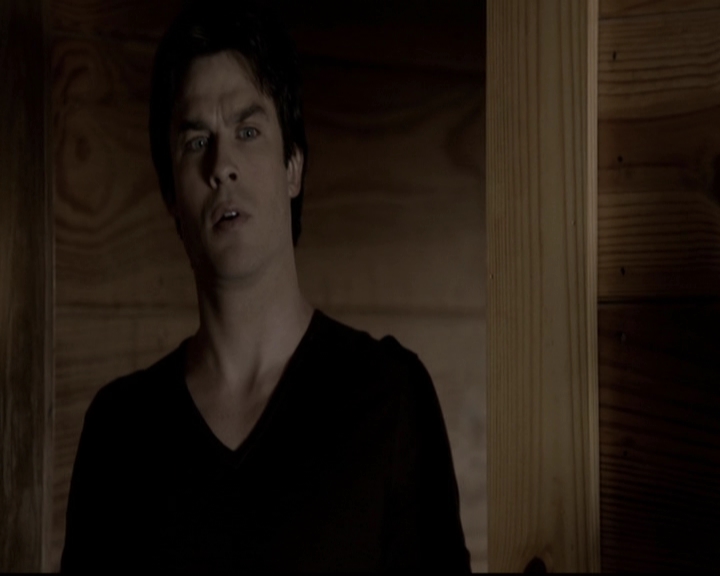 VampireDiariesWorld-dot-org_5x20WhatLiesBeneath0473.jpg