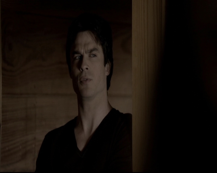 VampireDiariesWorld-dot-org_5x20WhatLiesBeneath0476.jpg